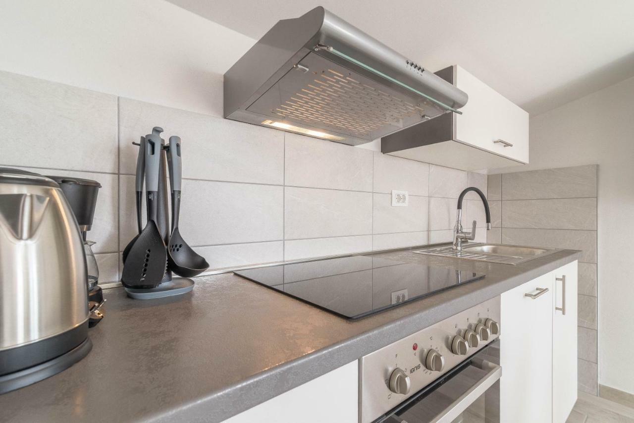 Apartmant Sea Sukošan Exteriör bild